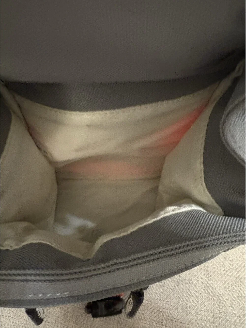 HUGGER Camera Bag
